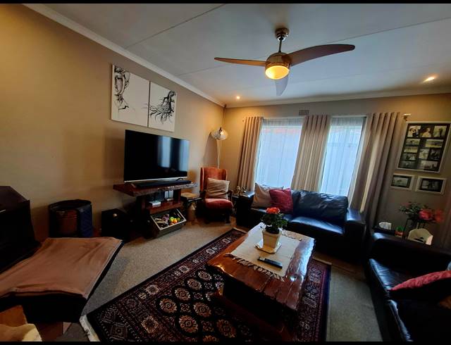 3 BEDROOM HOUSE FOR SALE IN SUNAIR PARK